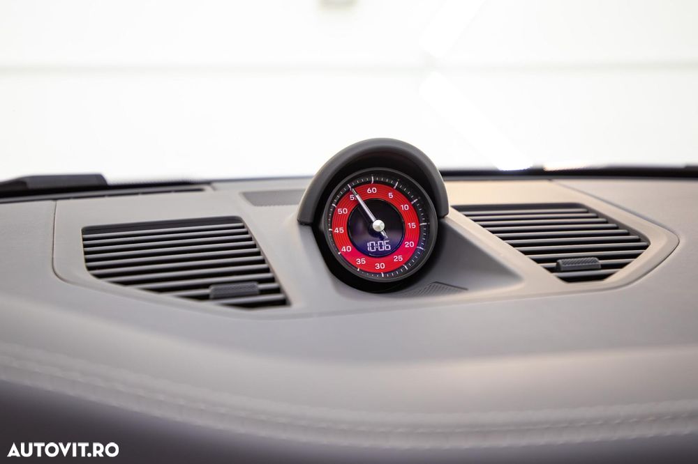 Porsche 911 Carrera 4S PDK - 27