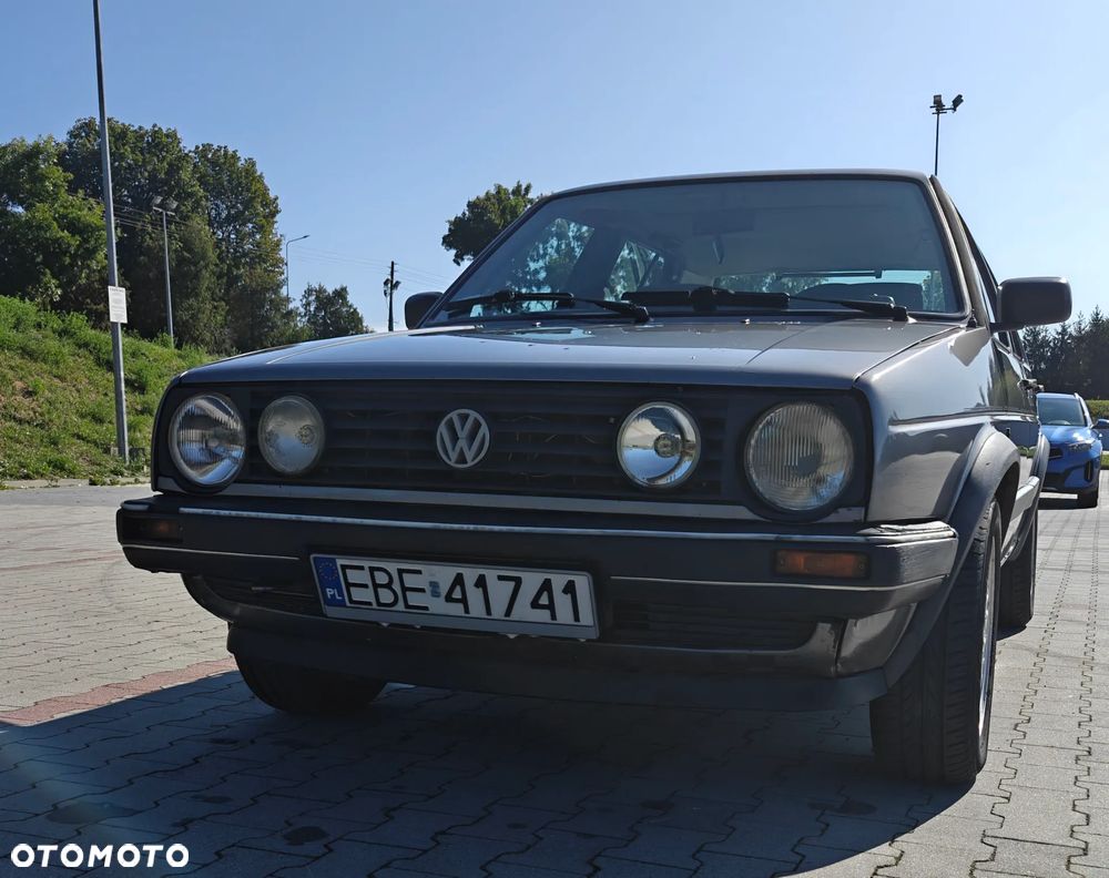 Volkswagen Golf - 13