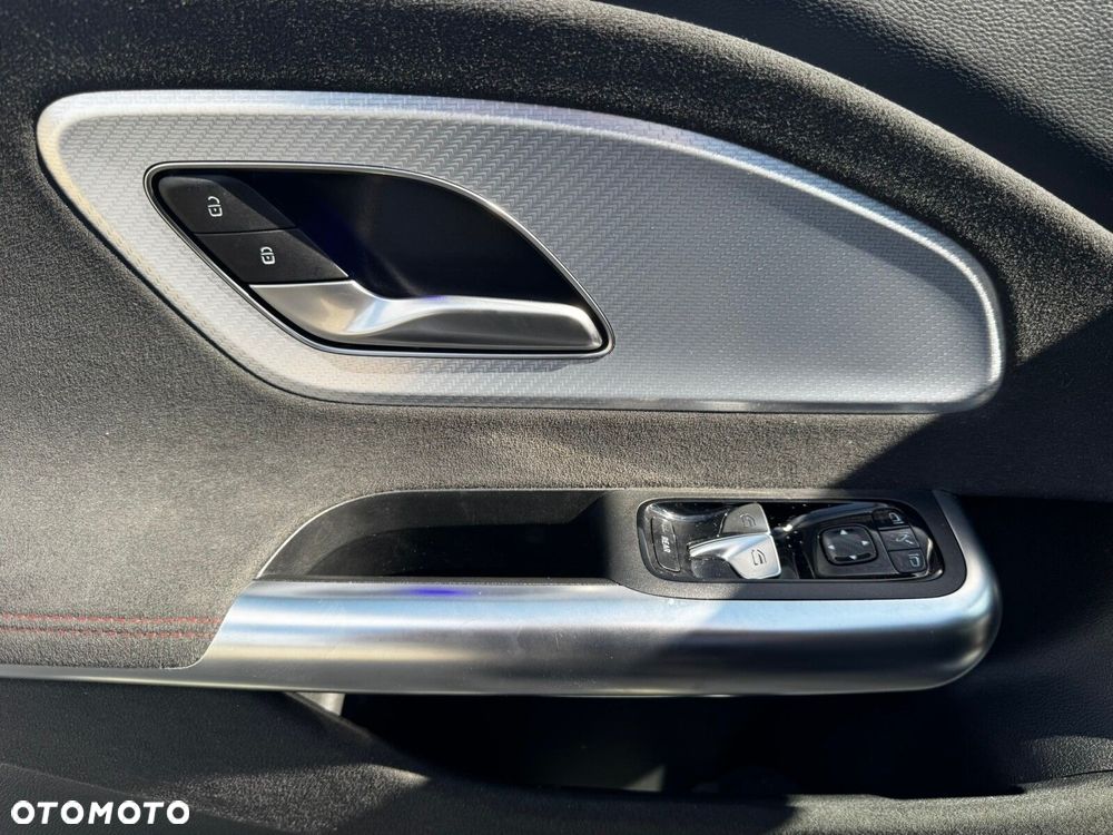 Mercedes-Benz CLA 200 mHEV 8G-DCT - 17