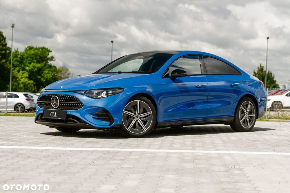 Mercedes-Benz CLA - 2