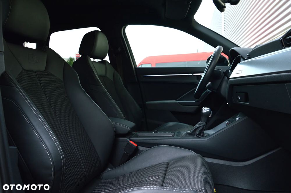 Audi Q3 45 TFSI e S Line S tronic - 19