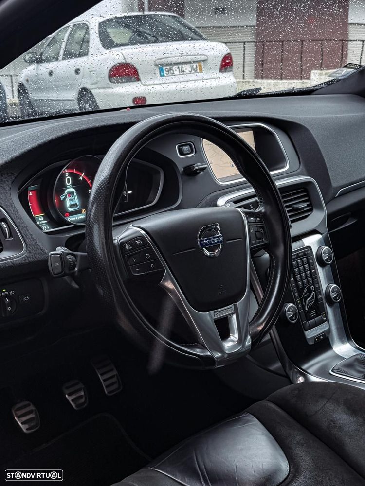 Volvo V40 1.6 D2 R-Design - 14