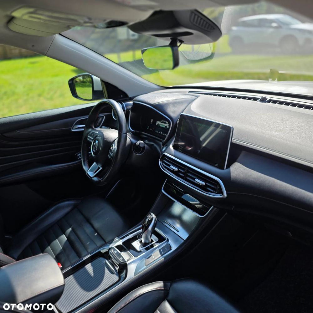 MG HS PHEV 1.5T-GDI Luxury - 22