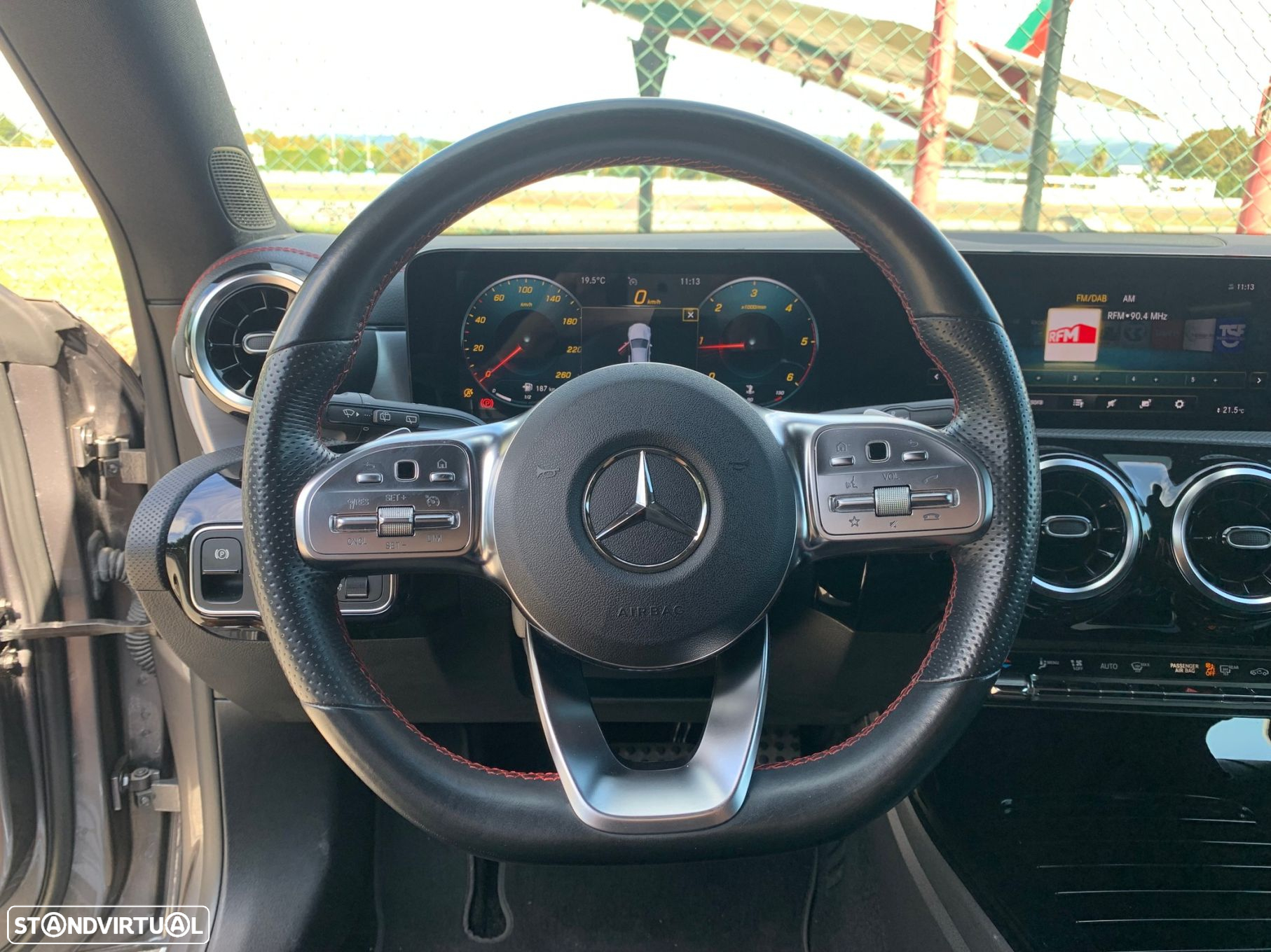 Mercedes-Benz CLA 180 d Shooting Brake AMG Line Aut. - 27