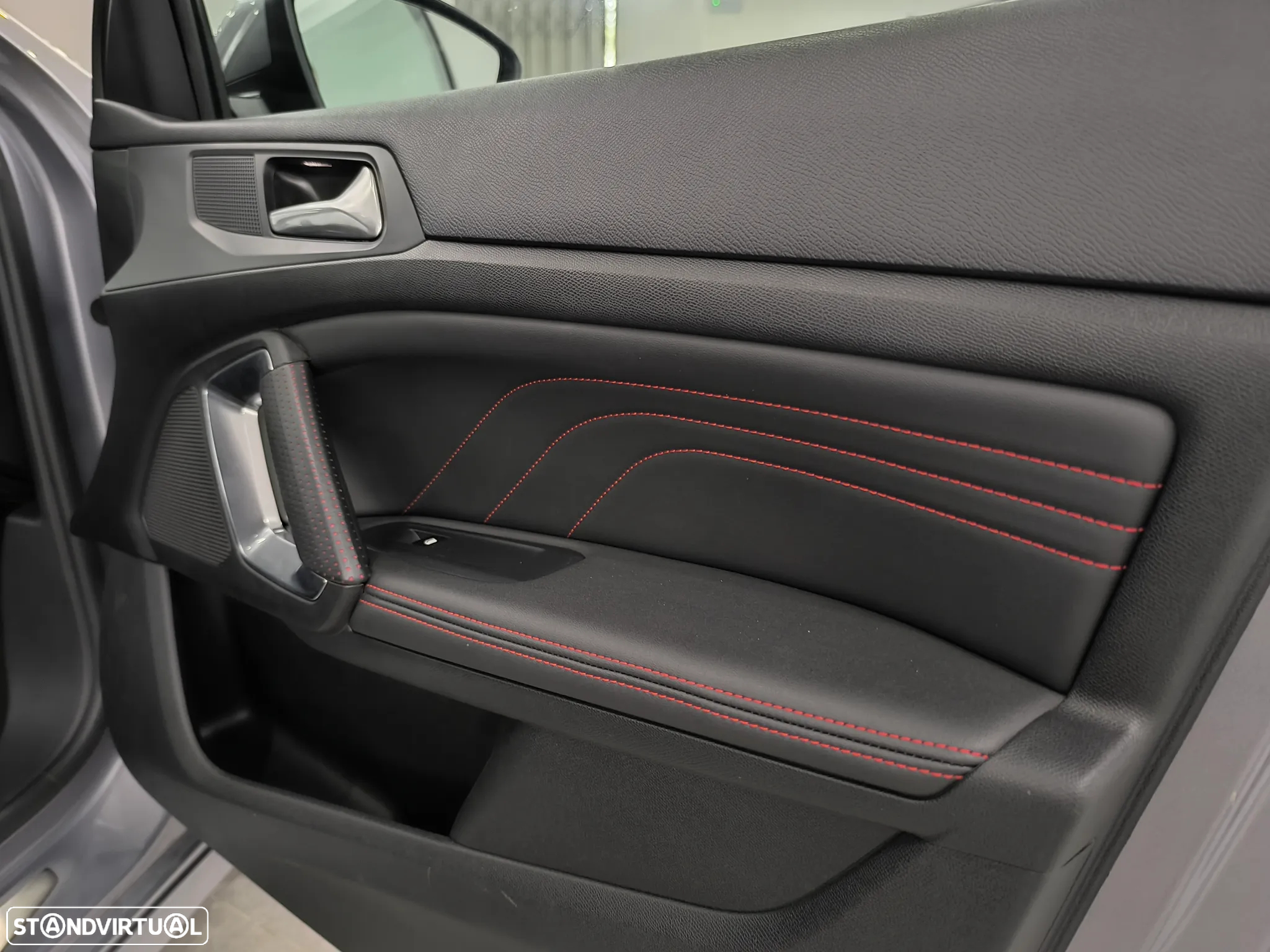 Peugeot 308 1.2 PureTech GT Line - 25