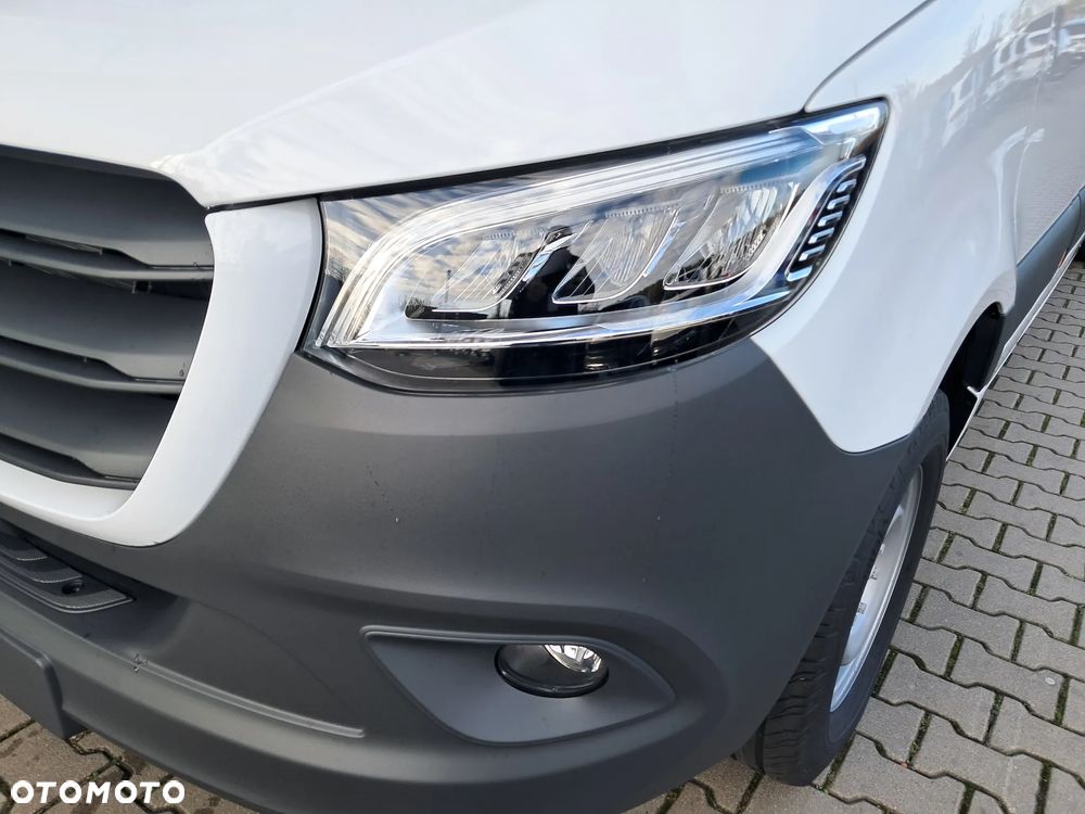 Mercedes-Benz Sprinter 317 CDI Furgon PRO długi 4325 mm L3H2 - 4