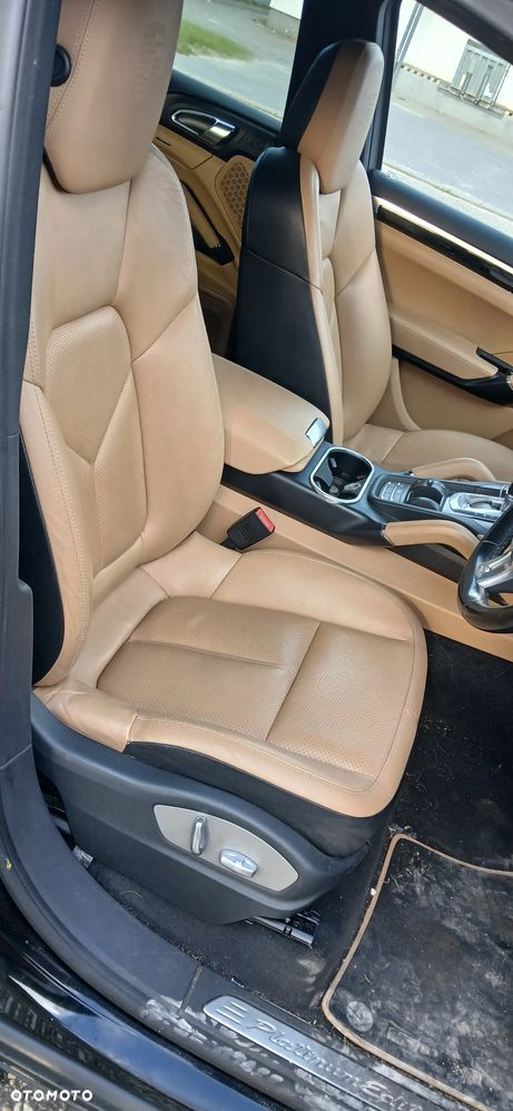 Porsche Cayenne Platinum Edition - 8