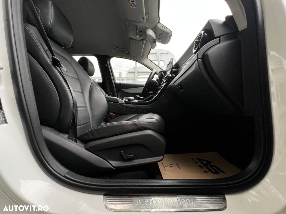 Mercedes-Benz GLC 250 4MATIC - 21
