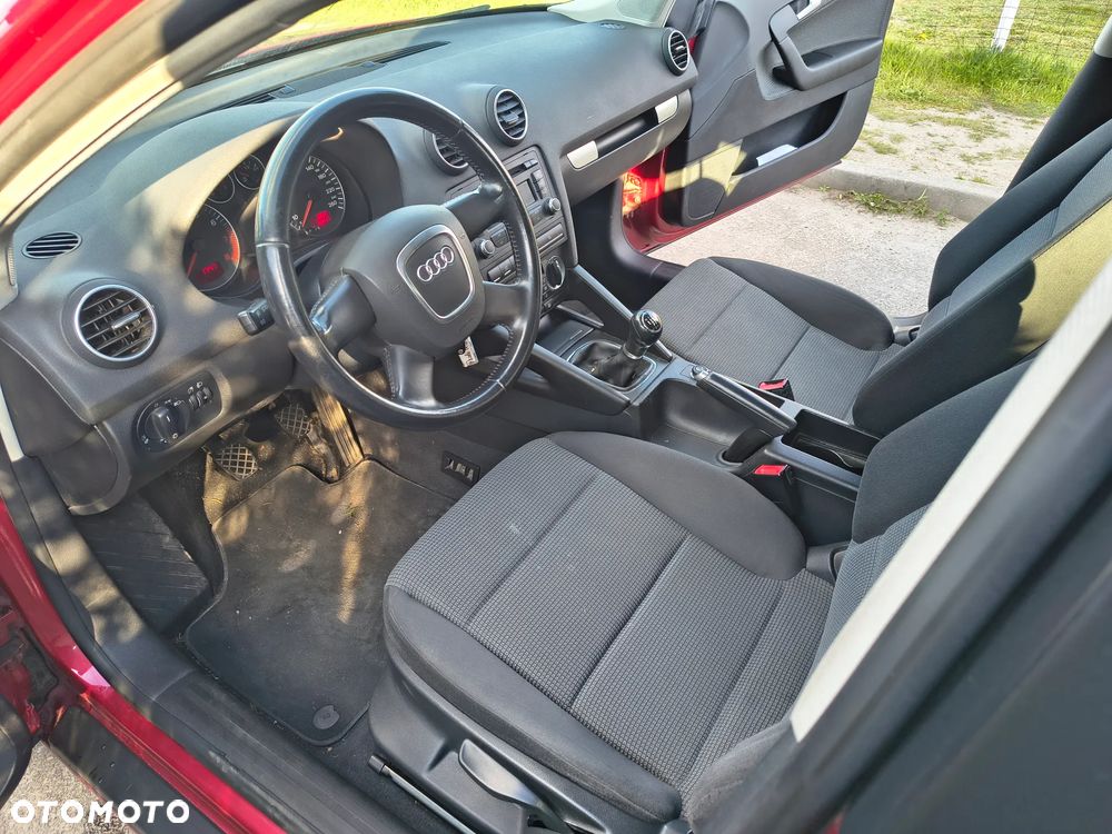 Audi A3 Sportback - 6