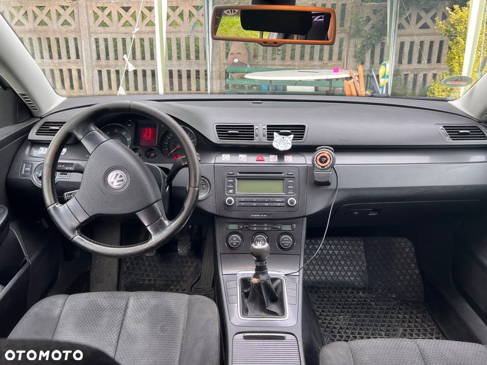 Volkswagen Passat Variant 1.6 - 7