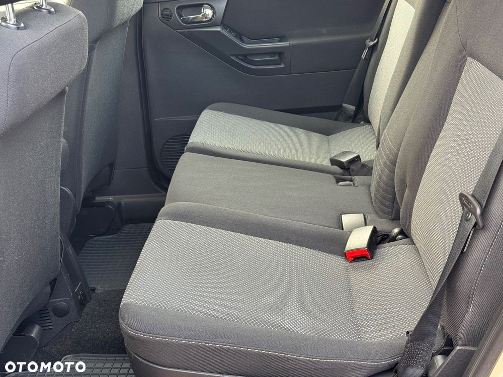 Opel Meriva 1.6 16V Cosmo - 14