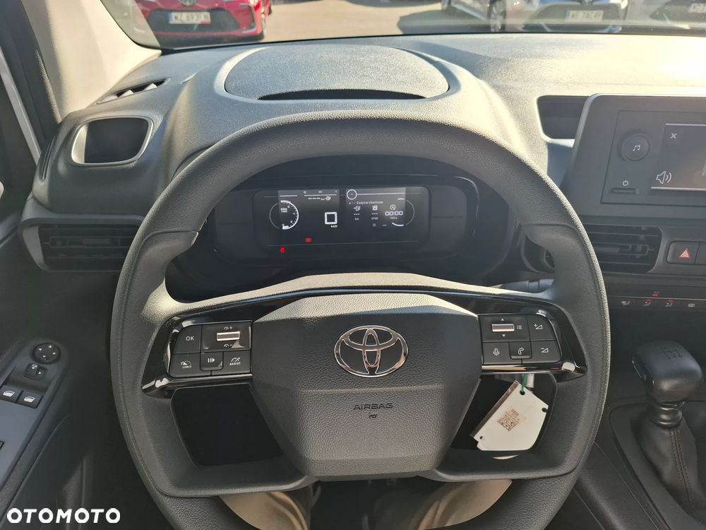 Toyota Proace City - 12