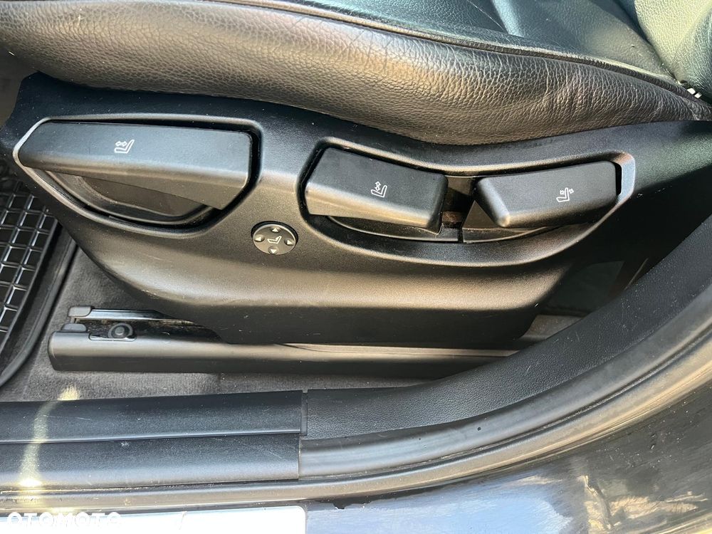 BMW X3 2.0d - 17