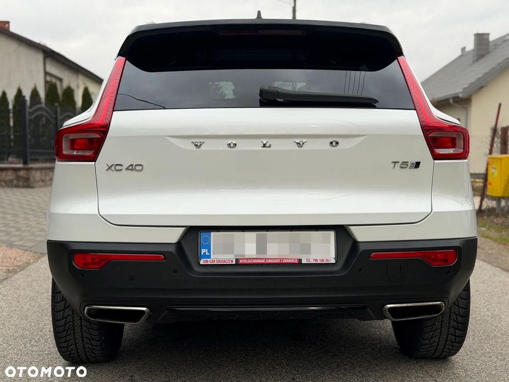 Volvo XC 40 T5 AWD Geartronic R-Design - 5
