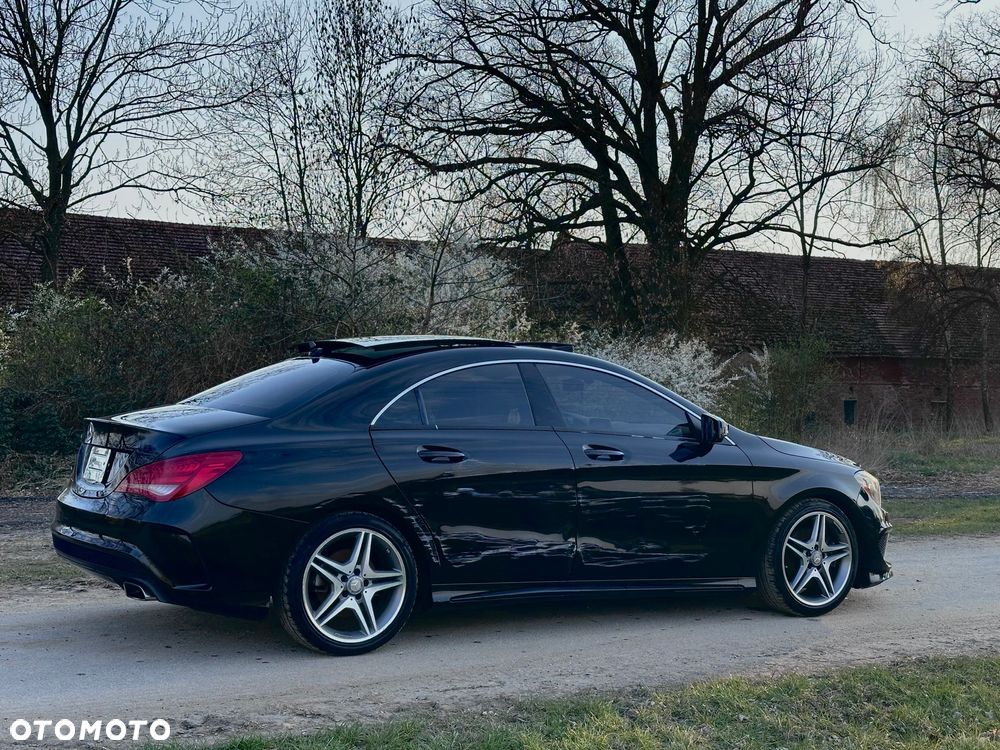 Mercedes-Benz CLA 250 7G-DCT AMG Line - 11