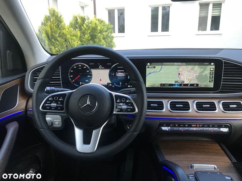 Mercedes-Benz GLE - 31