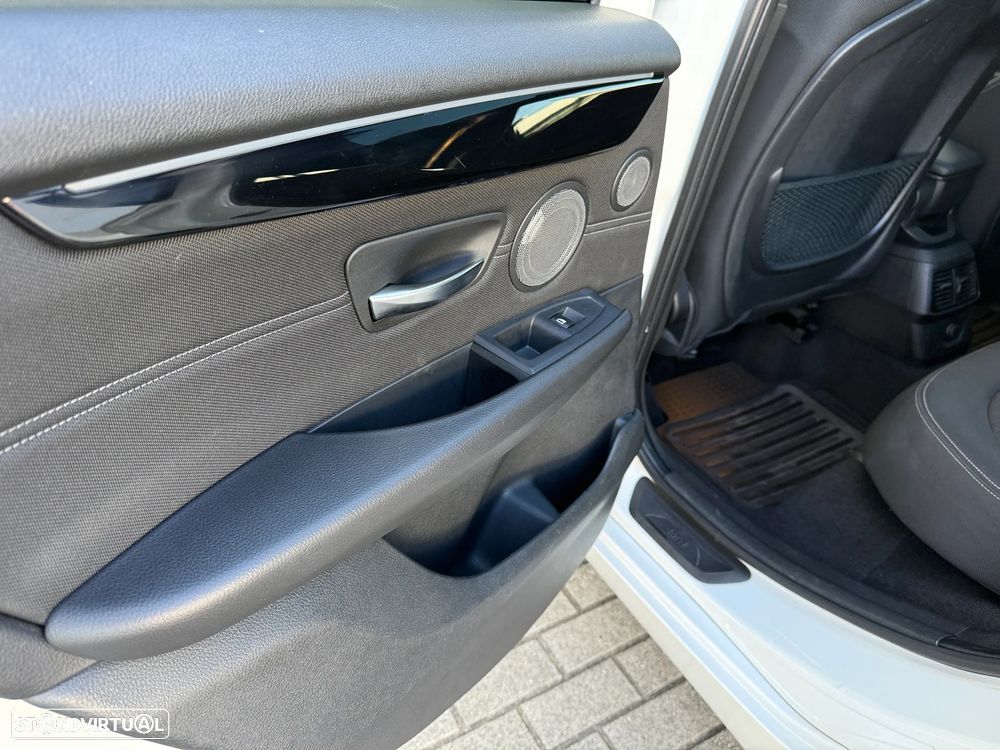 BMW 218 Active Tourer d Line Sport Auto - 19