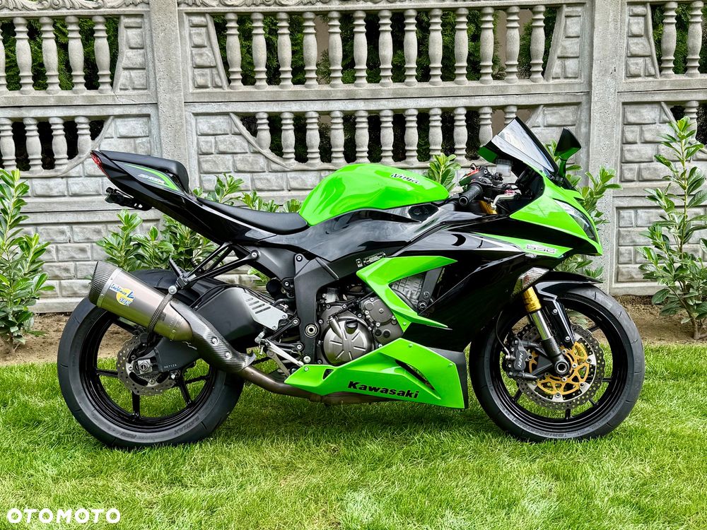 Kawasaki ZXR - 9