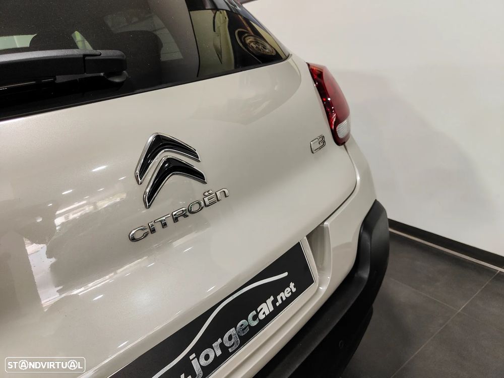 Citroën C3 1.2 PureTech Shine - 20