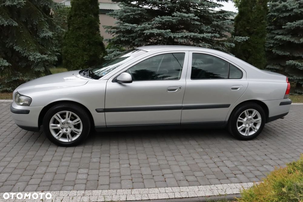 Volvo S60 - 3