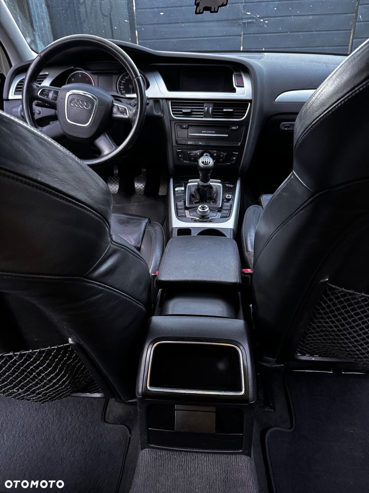 Audi A4 Avant - 7