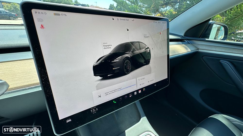 Tesla Model Y Performance Dual Motor AWD - 39