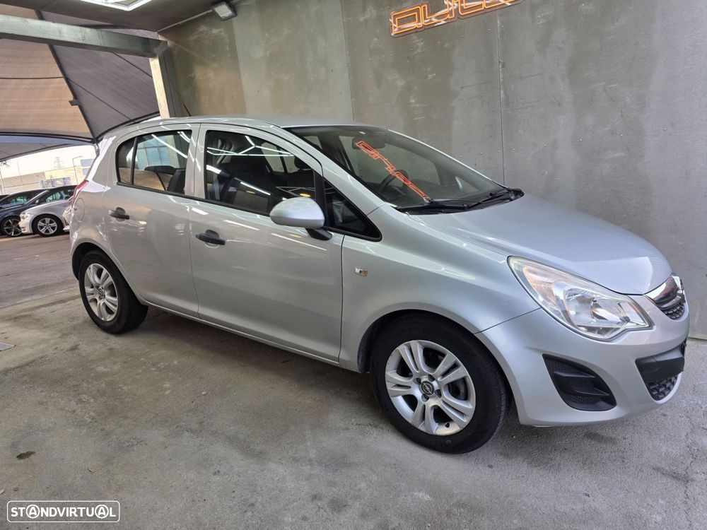 Opel Corsa 1.2 Connect - 22