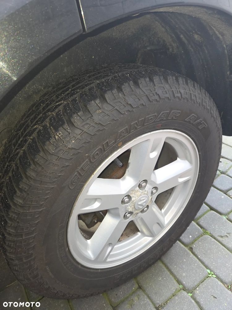 Dodge Nitro 2.8 CRD SE - 6