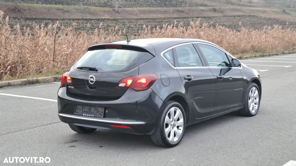 Opel Astra 1.4 Turbo ECOFLEX Start/Stop Style - 11