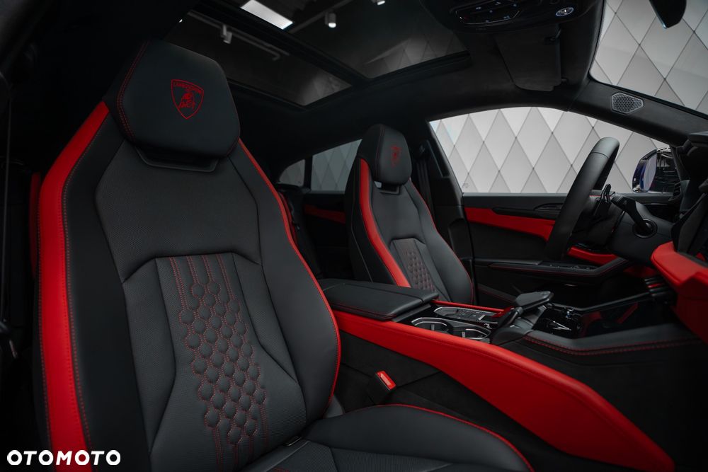 Lamborghini Urus - 8