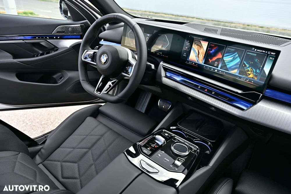 BMW Seria 5 530i xDrive AT - 27