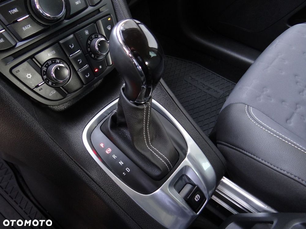 Opel Meriva 1.4 T Cosmo - 8