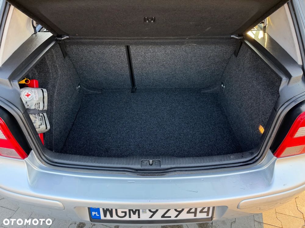 Volkswagen Golf - 13