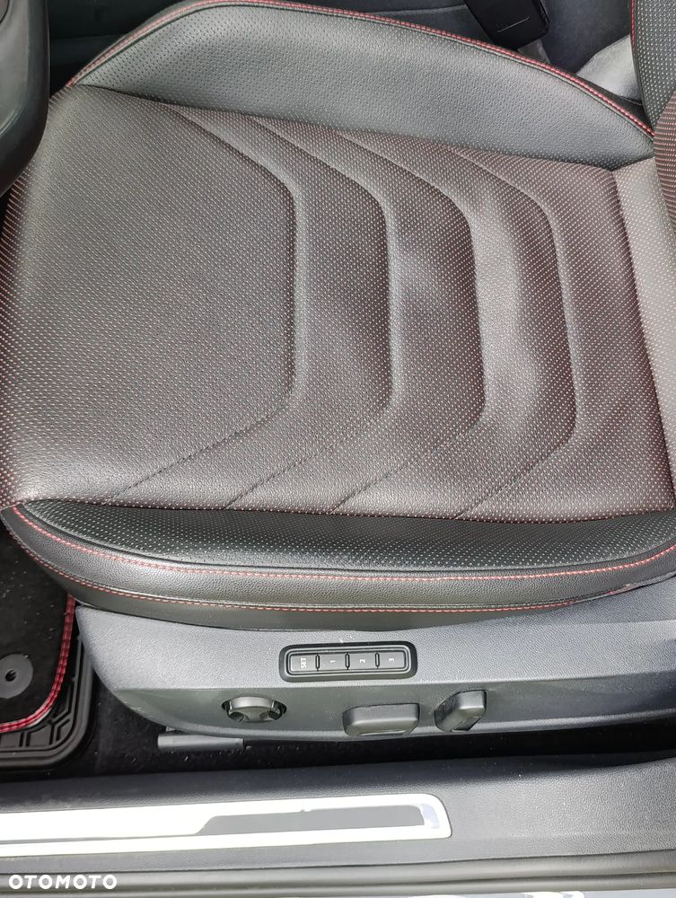 Volkswagen Jetta - 17