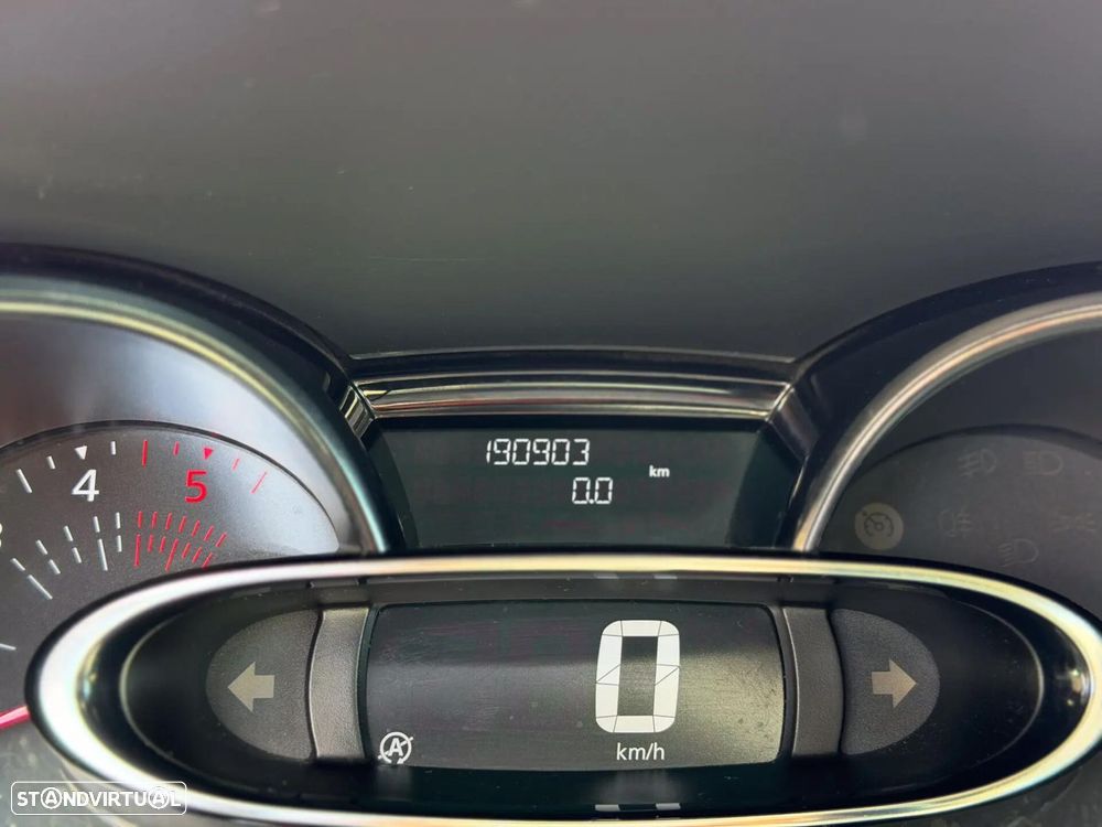 Renault Clio 1.5 dCi Zen - 17