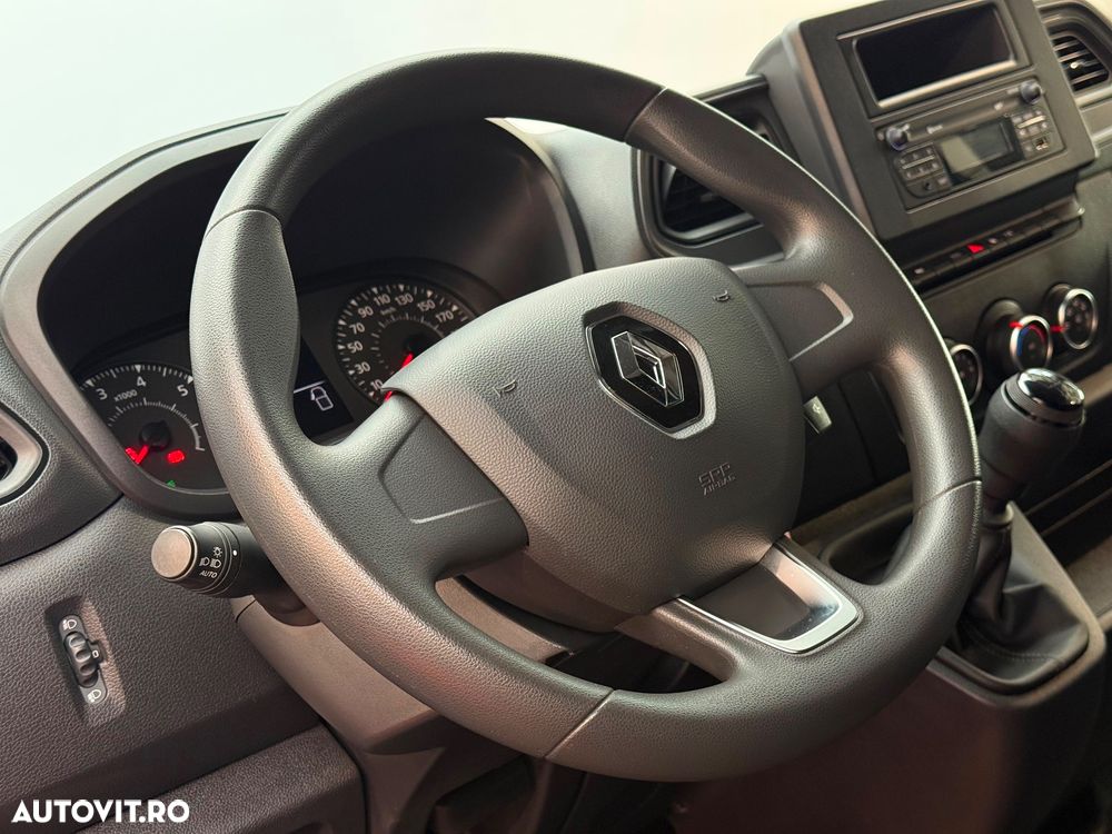 Renault Master - 11