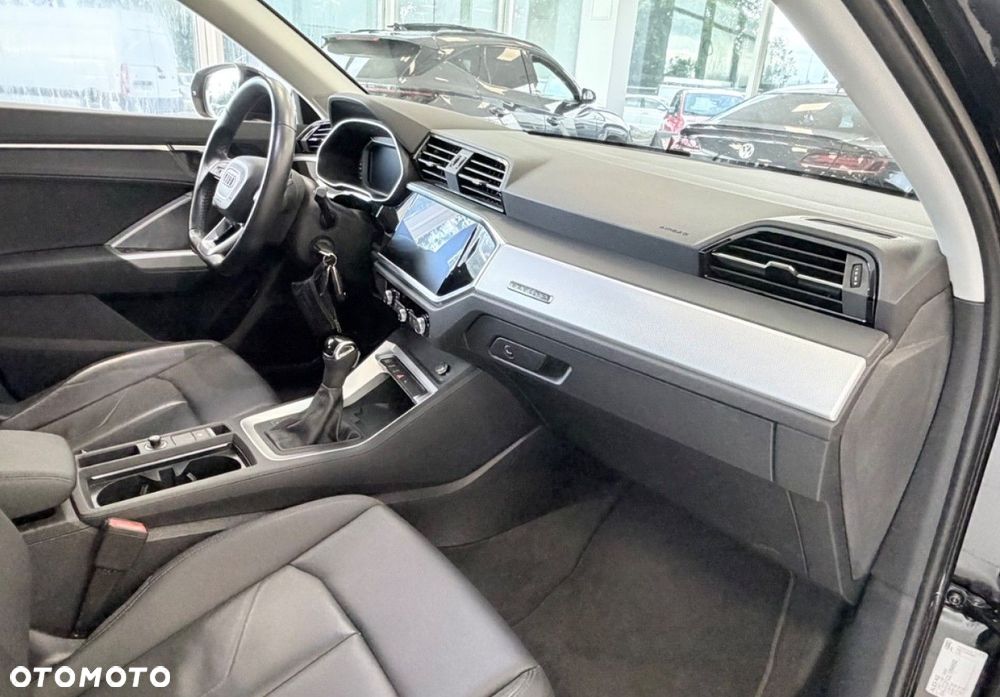 Audi Q3 40 TDI Quattro S tronic S line - 16
