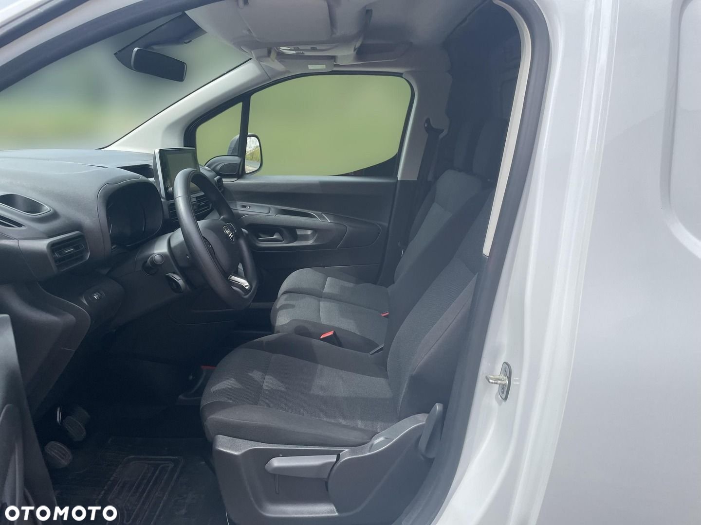 Toyota PROACE CITY - 12