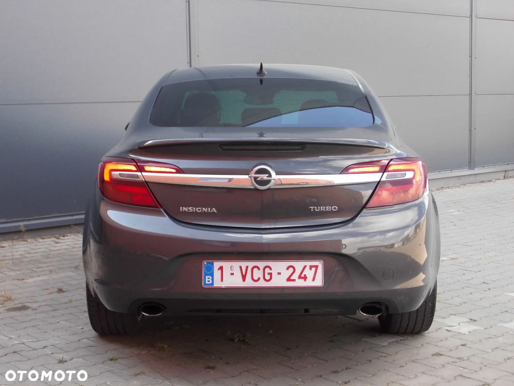 Opel Insignia 1.6 SIDI Turbo Sport - 21