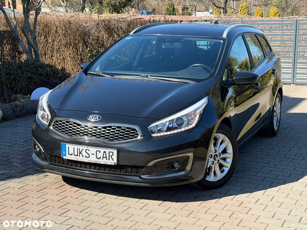 Kia Ceed 1.6 GDI ISG Platinum Edition - 34