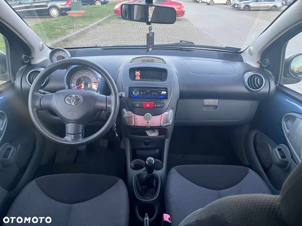 Toyota Aygo - 5