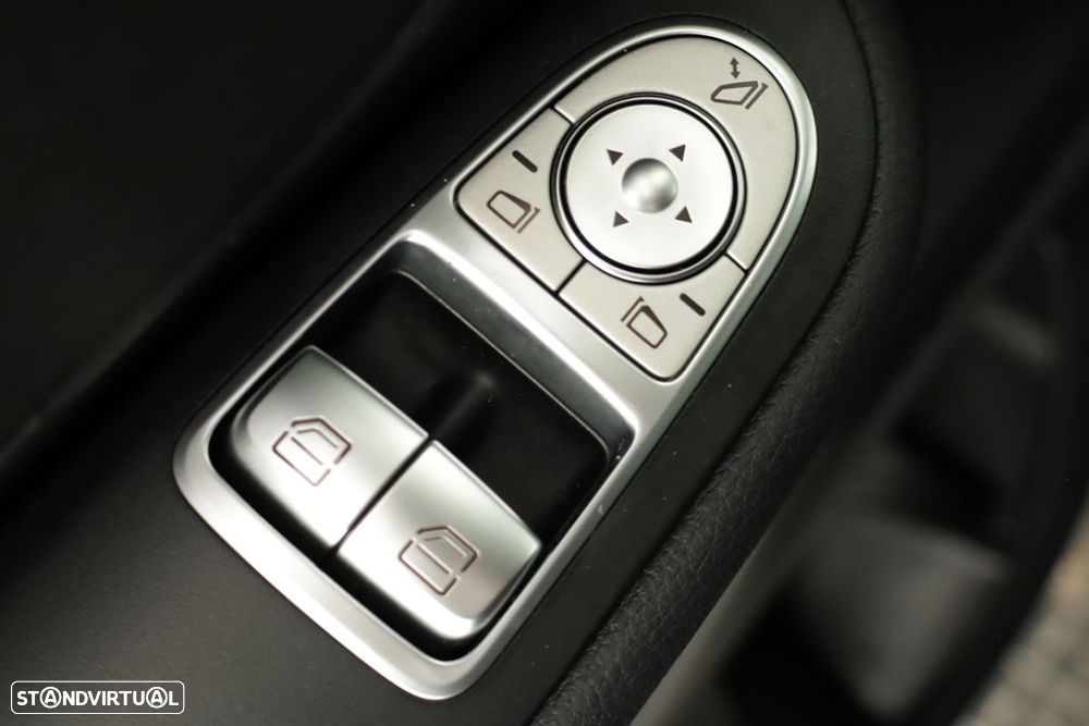 Mercedes-Benz V 250 d - 21