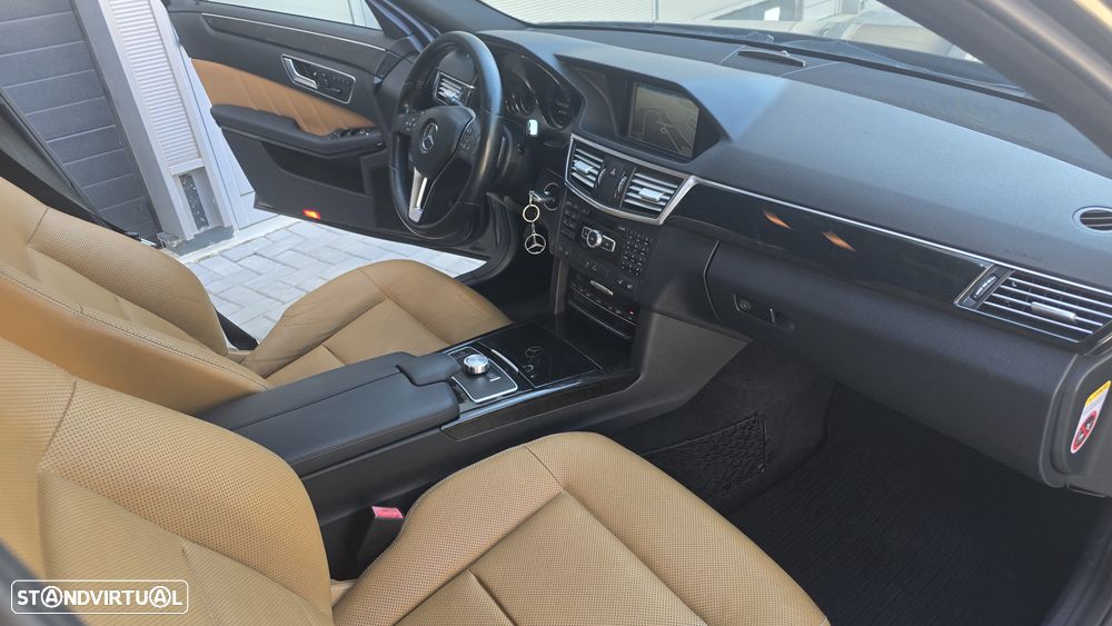 Mercedes-Benz E 300 Bluetec Hybrid Avantgarde - 20