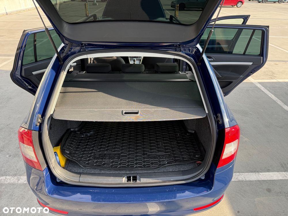 Skoda Octavia 1.6 TDI Family - 25