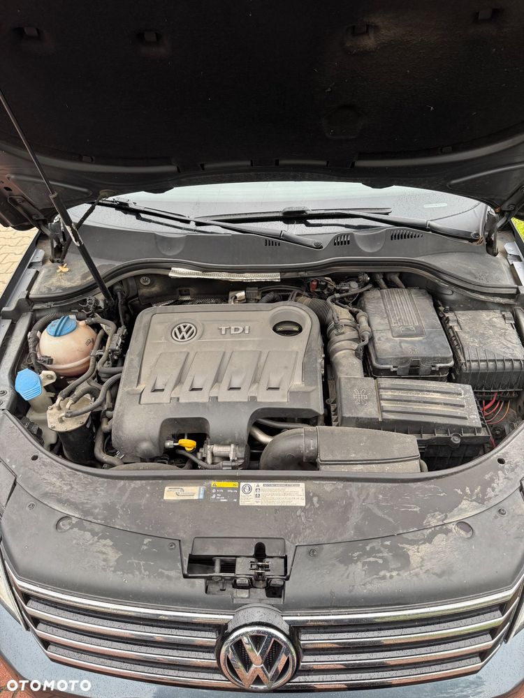 Volkswagen Passat - 7