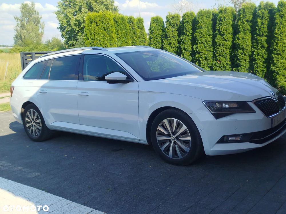 Skoda Superb 1.6 TDI GreenLine - 13