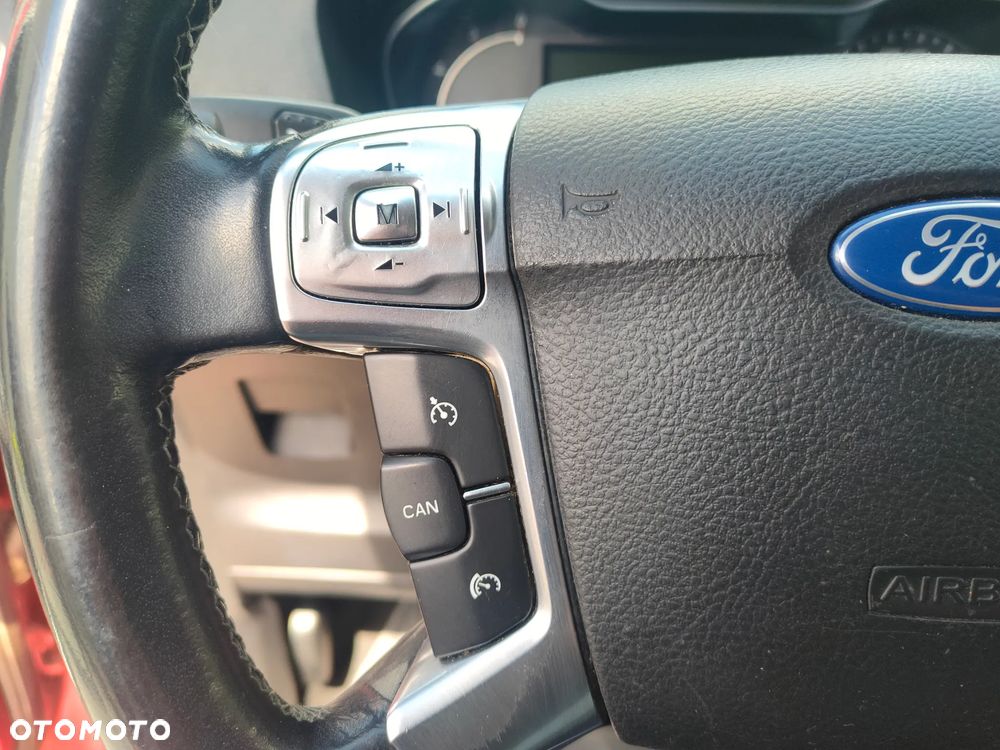 Ford S-Max - 22