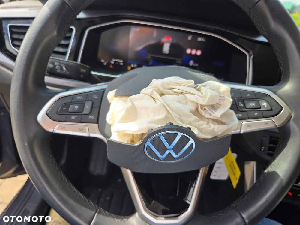 Volkswagen Polo 1.0 TSI OPF Style - 24