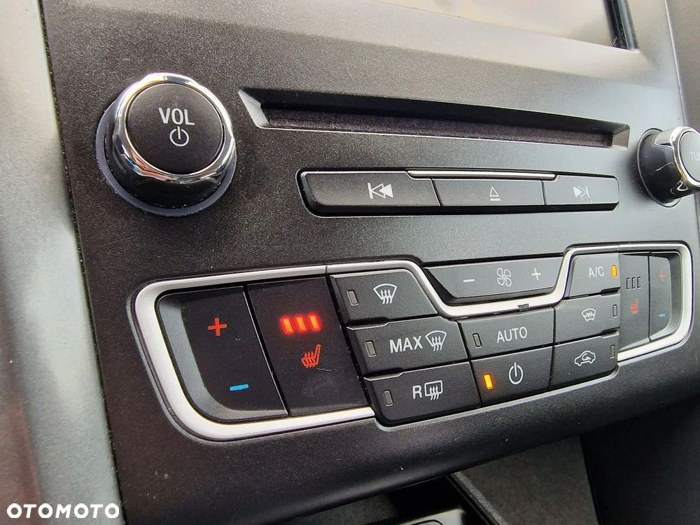 Ford Mondeo - 6