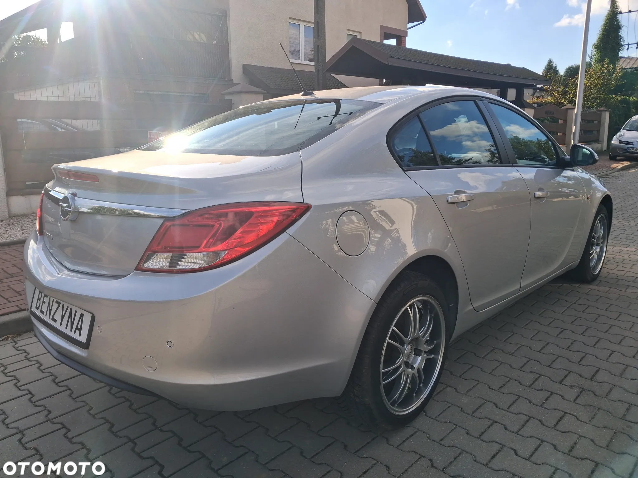 Opel Insignia 1.8 Design Edition - 2